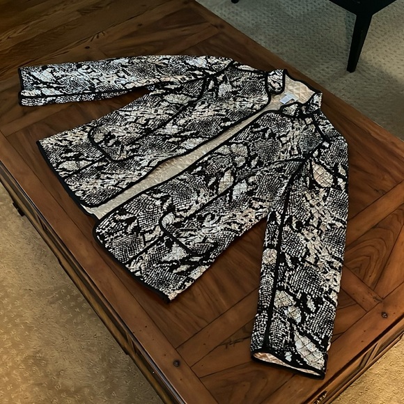 Chico’s Reversible Jacket SZ 1 (Standard Women’s Size Medium) - Picture 1 of 9